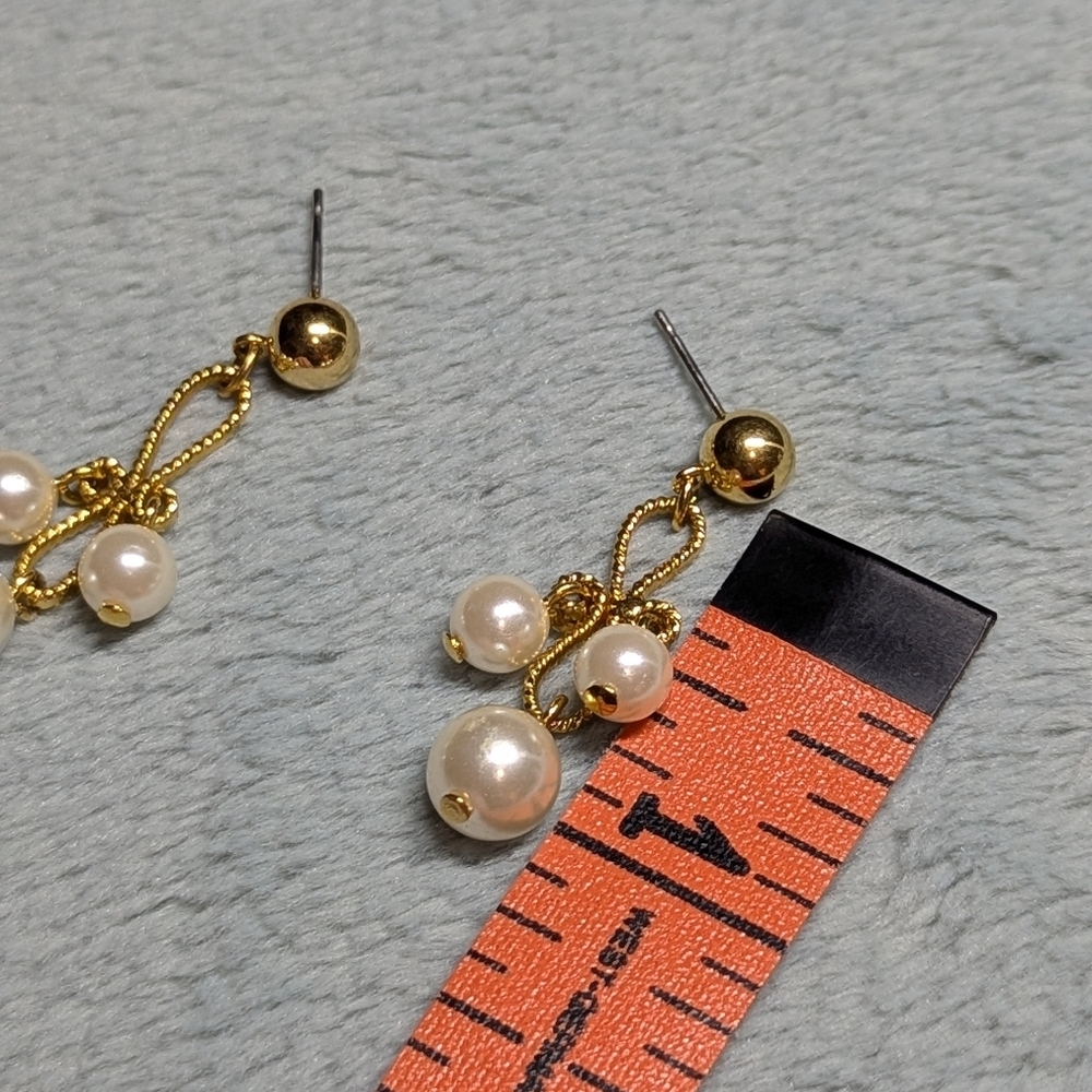 Vintage Goldtone and Faux Pearl Drop Pierced Earrings - Picture 5 of 5